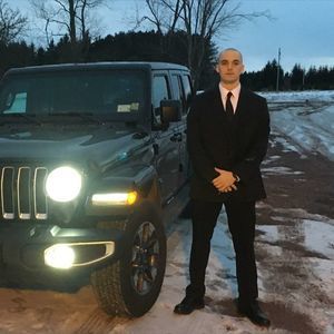 Meet your Posher, Mitchell